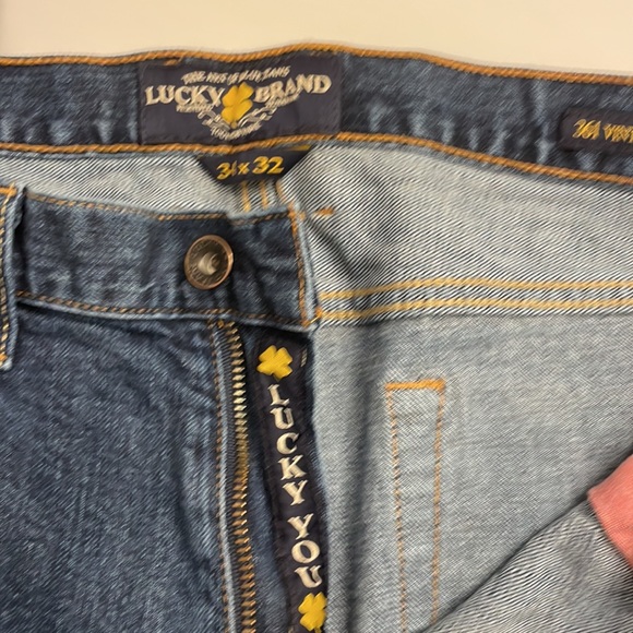 Lucky Jeans - Picture 3 of 6